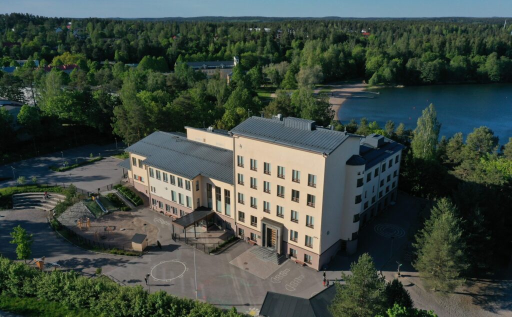 Ilmakuva Möysän koulusta.